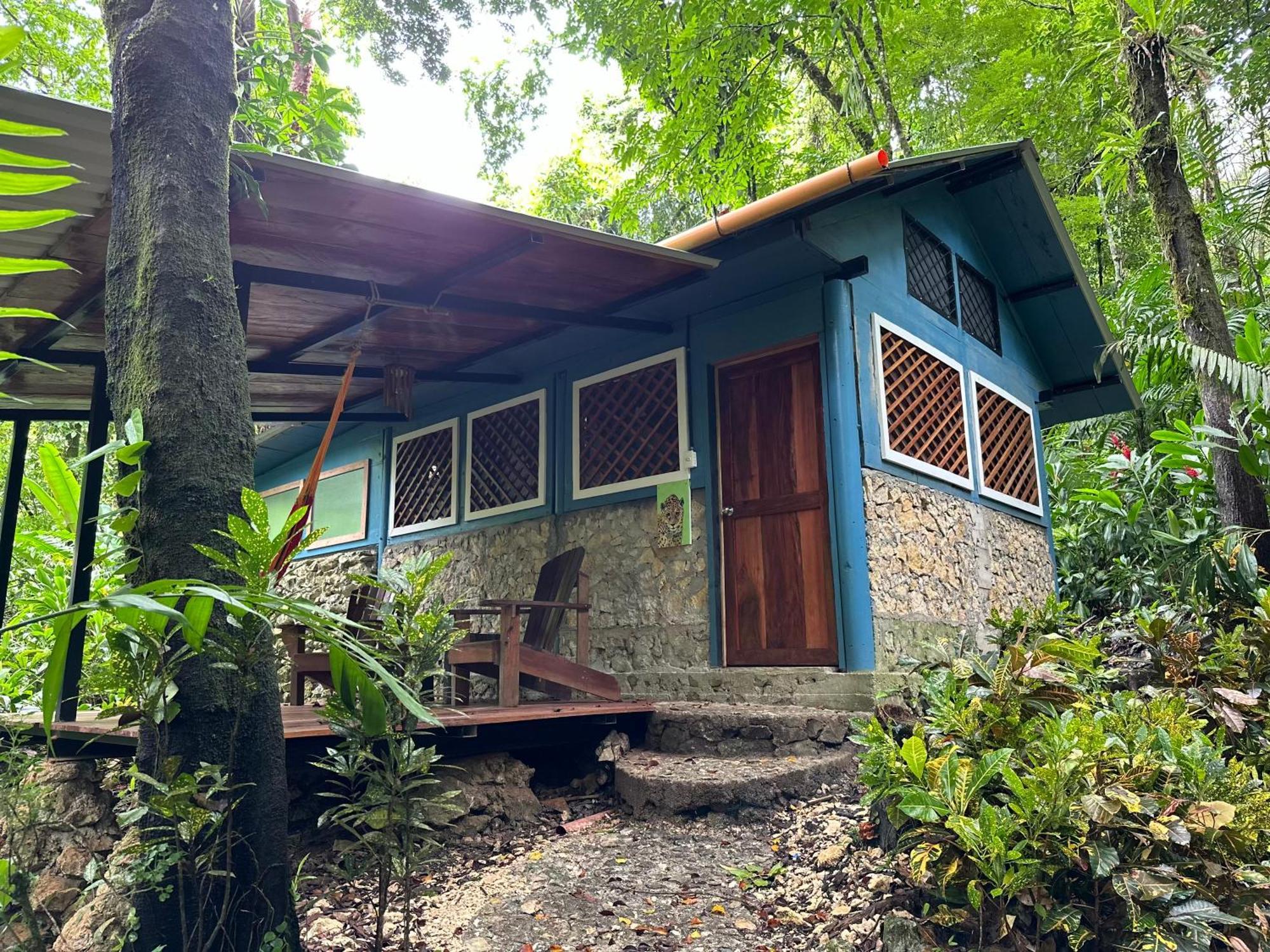Finca Tatin Hotel Izabal Buitenkant foto