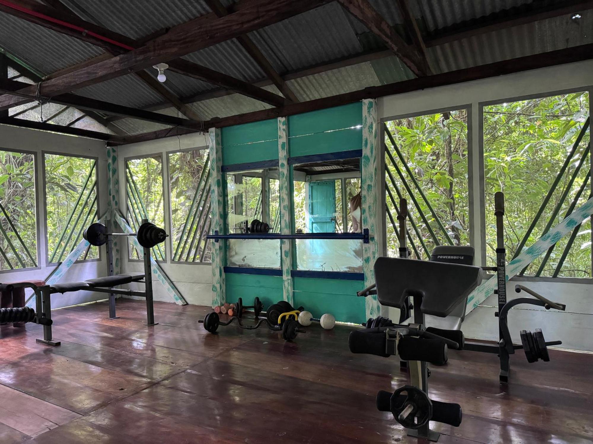 Finca Tatin Hotel Izabal Buitenkant foto