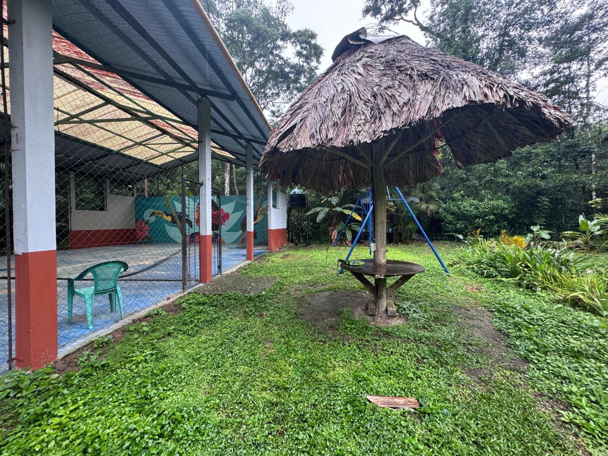 Finca Tatin Hotel Izabal Buitenkant foto